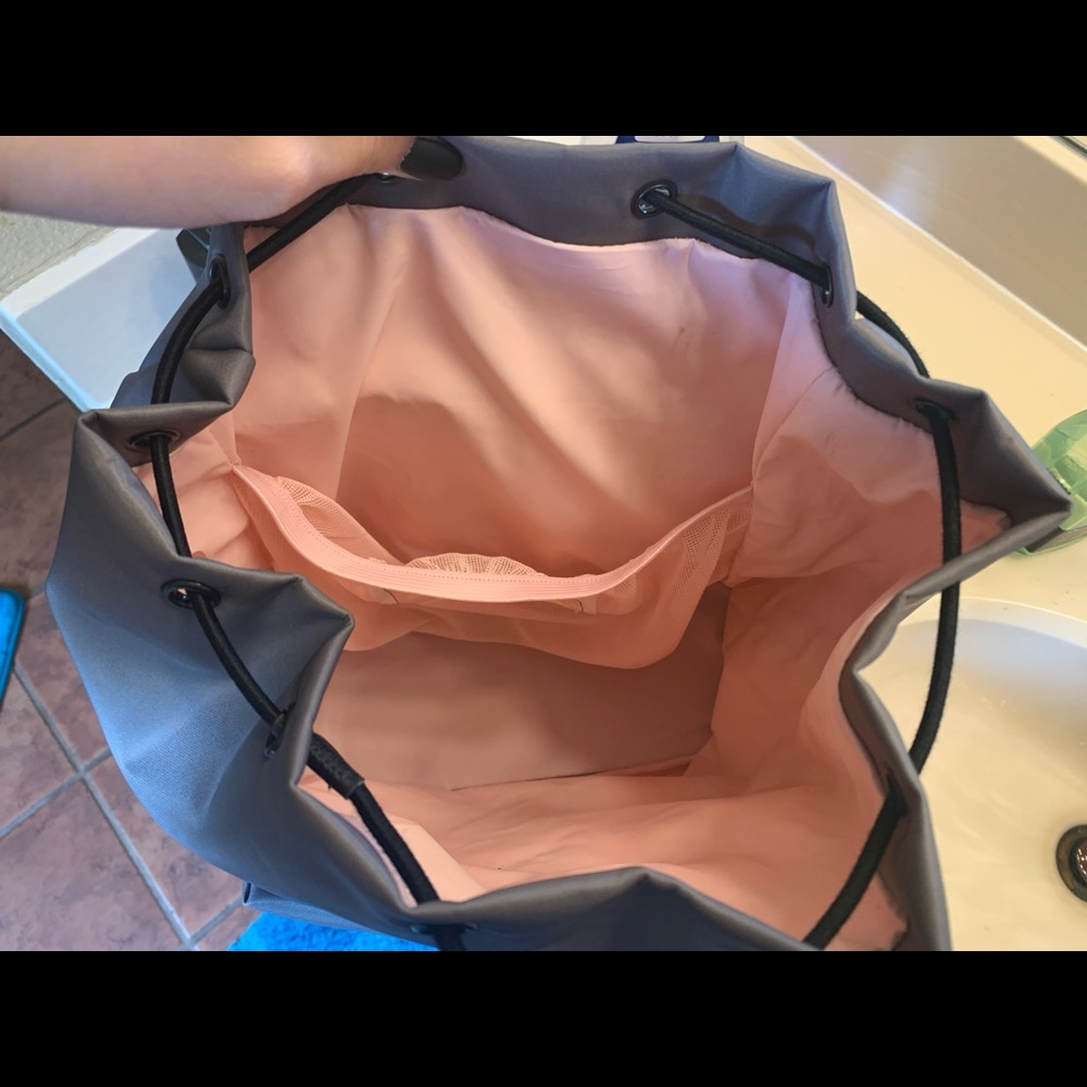 Backpack - Picture 3 of 3
